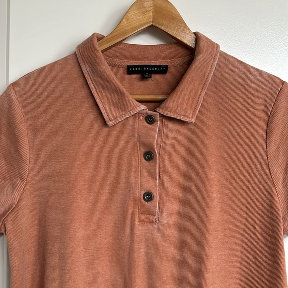 NWOT Jane + Delancey Polo Shirt sz Medium Womens Ribbed Vintage Look V-Neck Clay - Picture 2 of 13